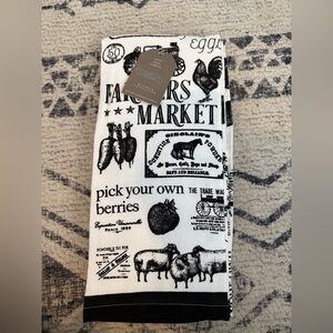 NWT, Farmhouse Kitchen Towel, set of 2